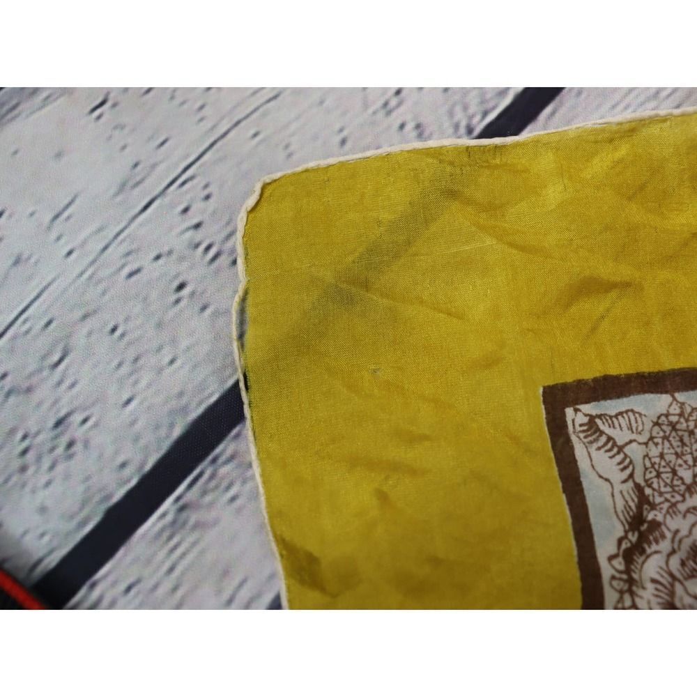 SUPER VINTAGE RUSSIAN SILK SCARF!! - Picture 8 of 10